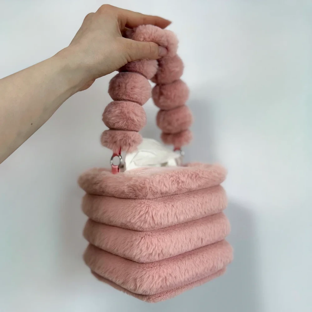 Čiuožėjos rankinė servetėlėms – Ame tissue bag dusty